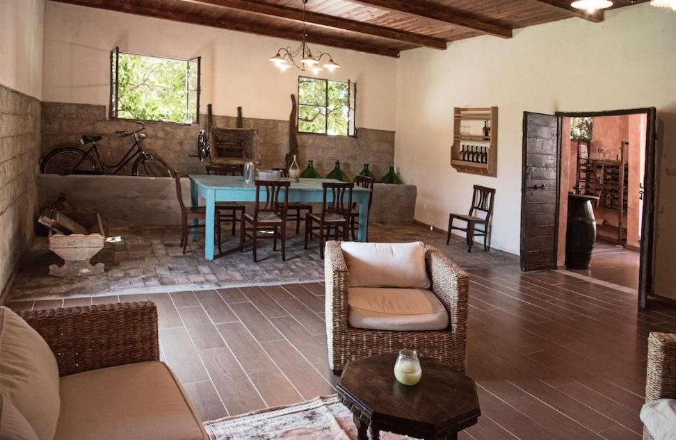 Posezení v ubytování B&B Colle Cucchiara
