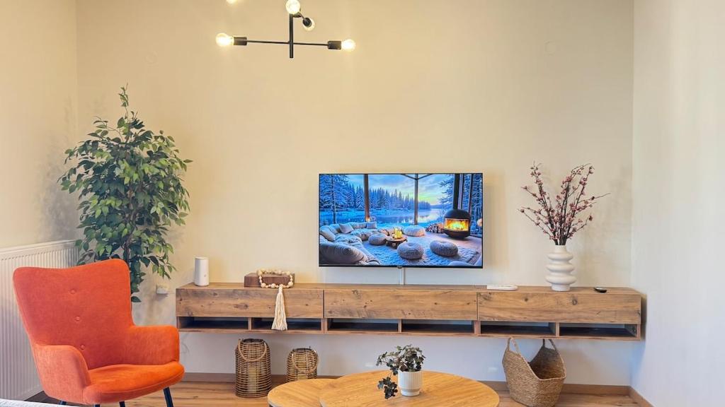 Μια τηλεόραση ή/και κέντρο ψυχαγωγίας στο eLHria