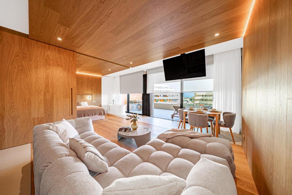 Modern apartment in prestigious el Higueron