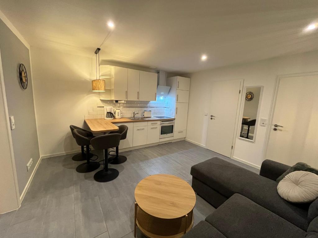 Η κουζίνα ή μικρή κουζίνα στο Ferienwohnung Eider