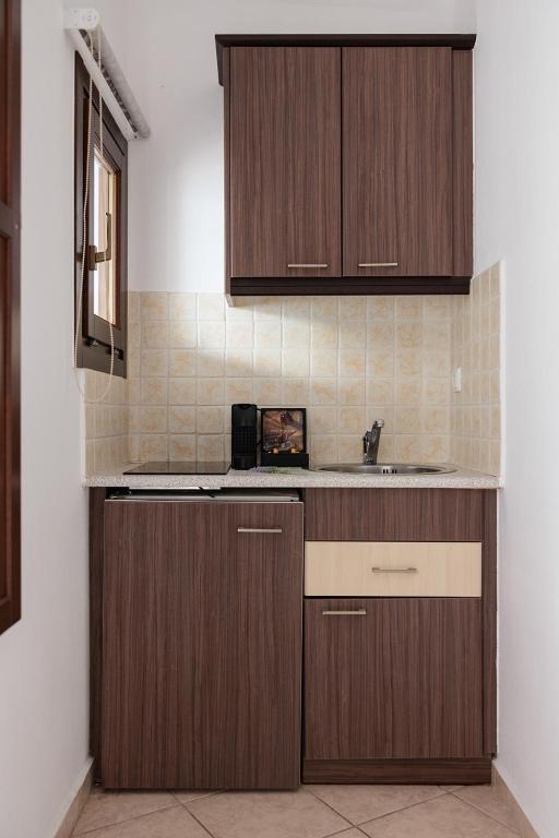 Anemomilos Beach hotel - 6