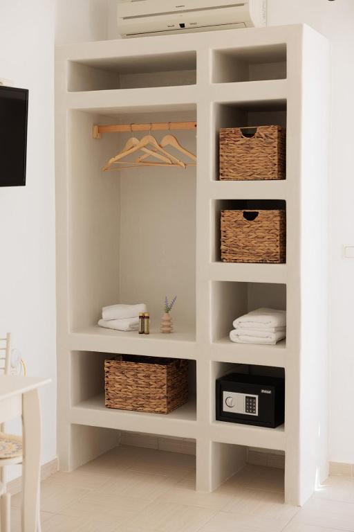 Anemomilos Beach hotel - 11