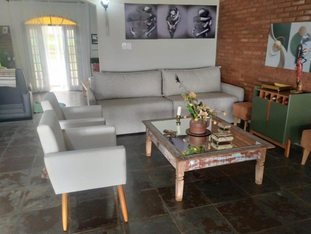 Χώρος καθιστικού στο Chácara Mirante do Sol