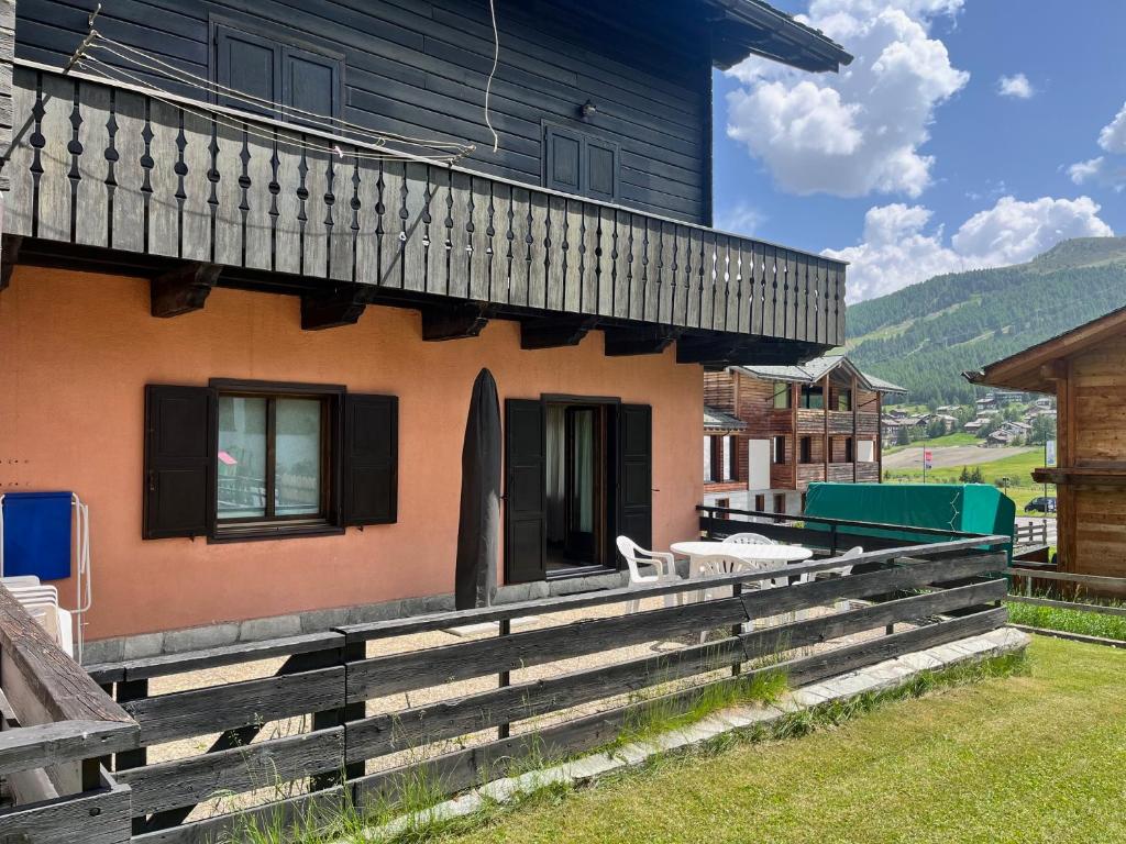 Nespecifikovaný výhled na hory nebo výhled na hory při pohledu z apartmánu