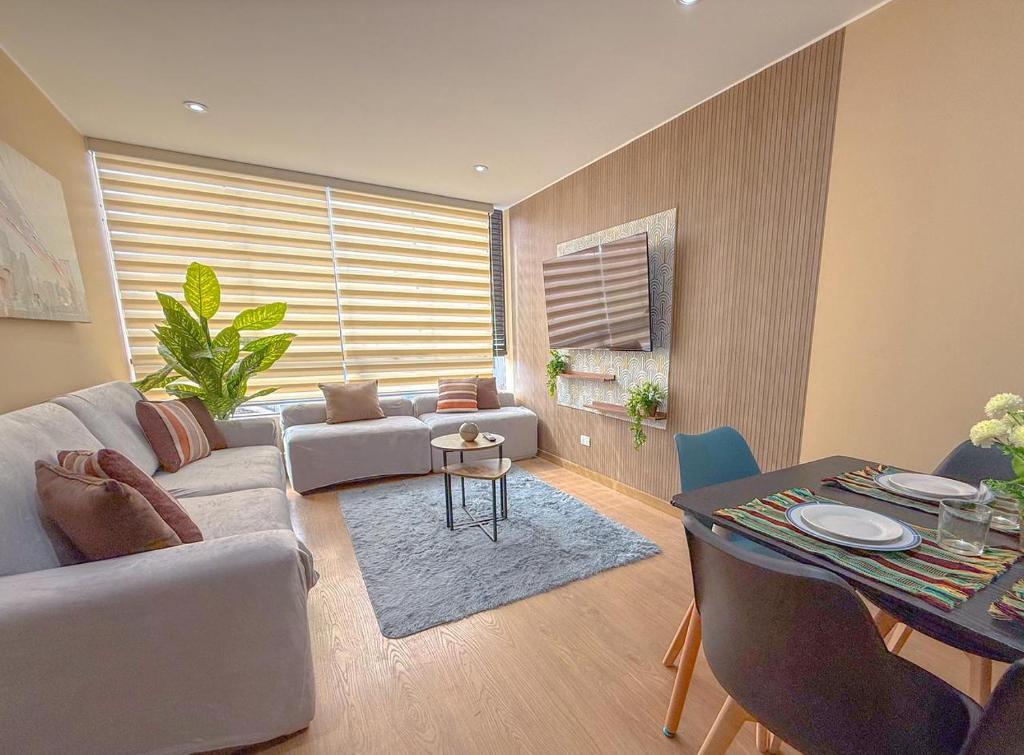 Χώρος καθιστικού στο Modern XXL Apartment in San Miguel