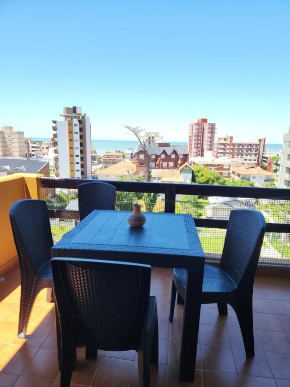 En balkon eller terrasse på Arpón