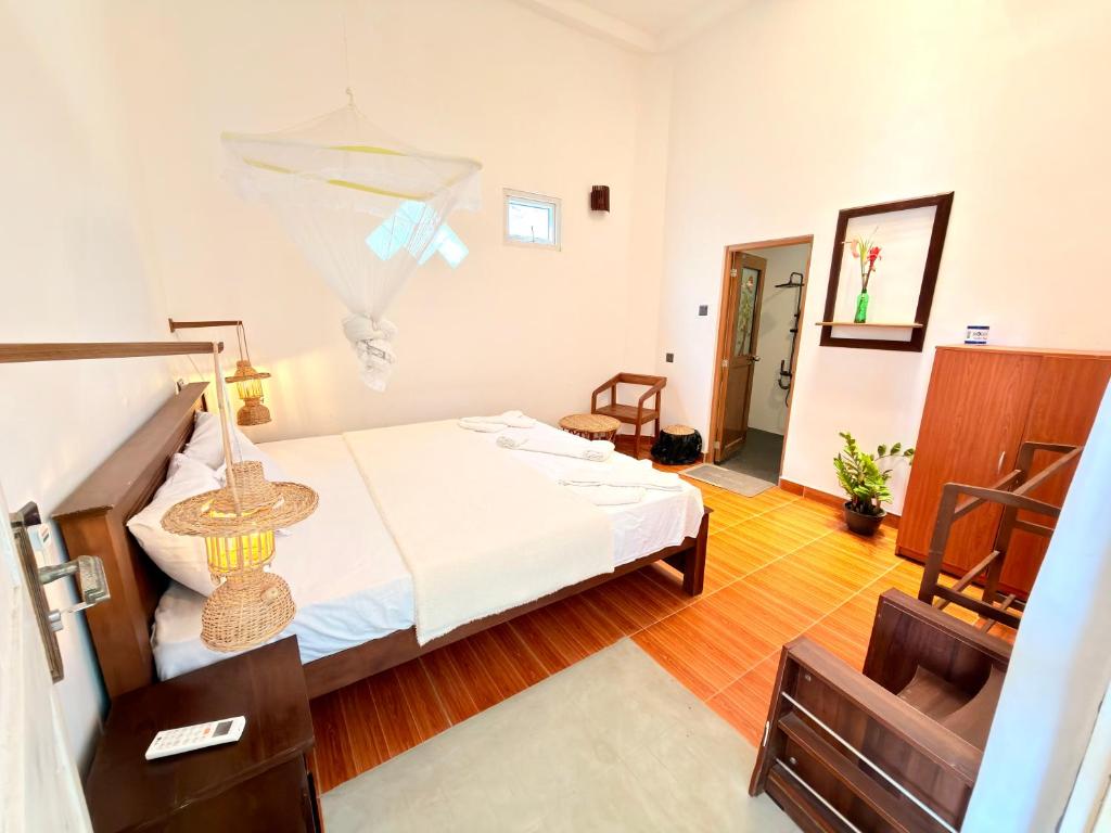 Ocean Air Guesthouse and Villa Weligama - MINUTE TO WAVES - 10