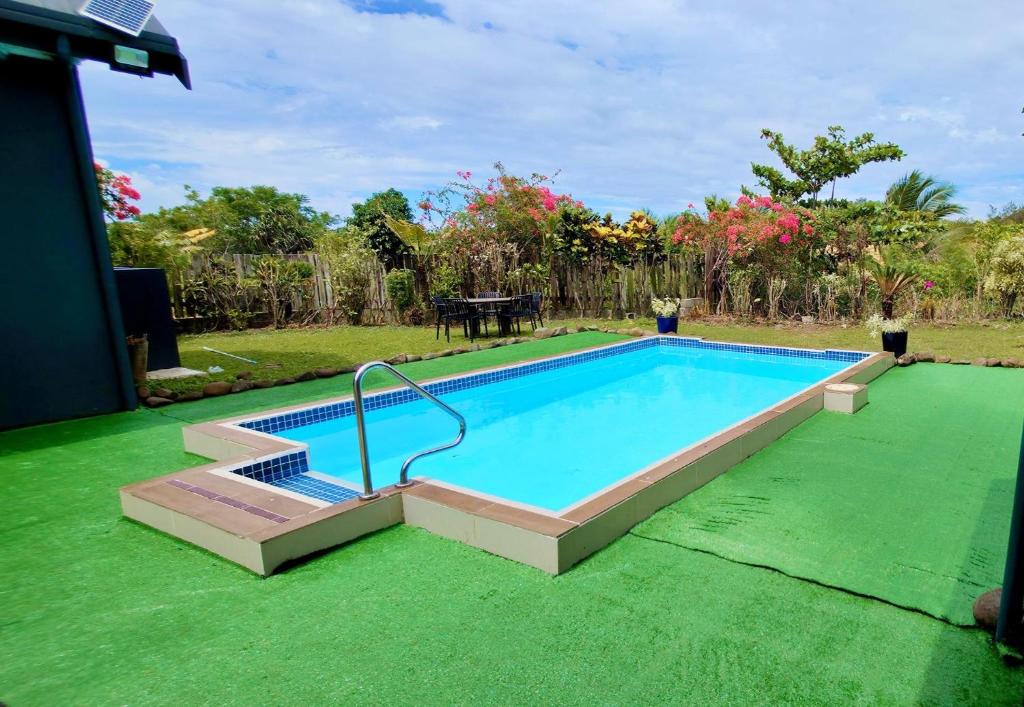 Πισίνα στο ή κοντά στο Yadua Bay Holiday Homes