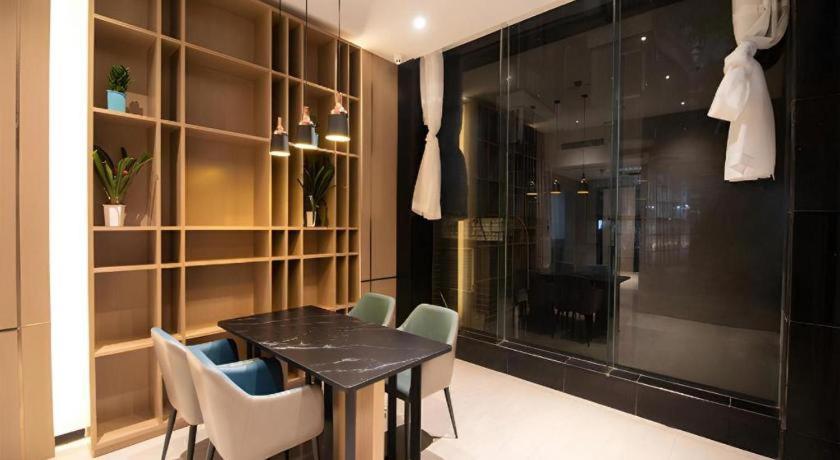 Fotografie z fotogalerie ubytování City Comfort Inn Changsha Sifangping University of National Defense Science and Technology v destinaci Čchang-ša