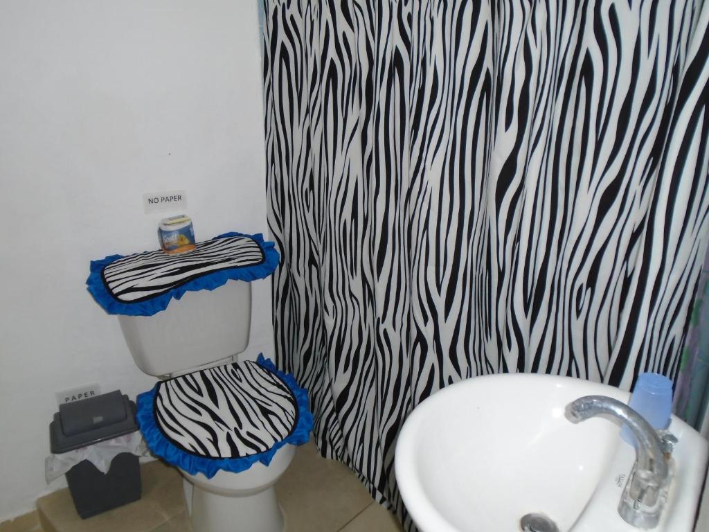 Koupelna v ubytování Guesthouse Villa La Isla