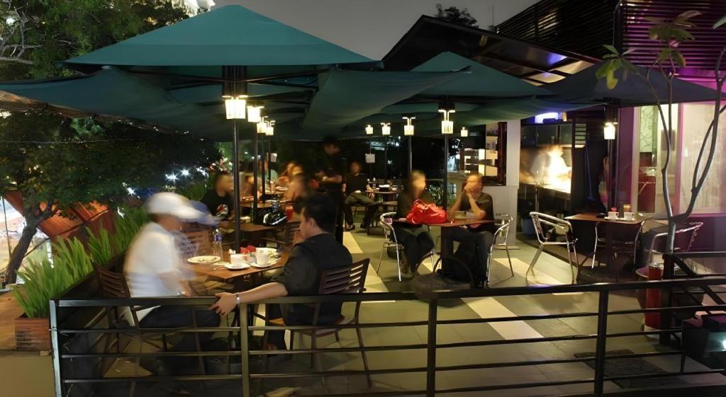 Hosté ubytování ZUZU Simpang Lima