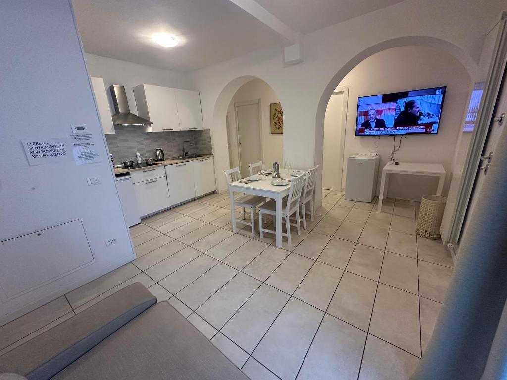 Η κουζίνα ή μικρή κουζίνα στο Armonia Luxury Apartment