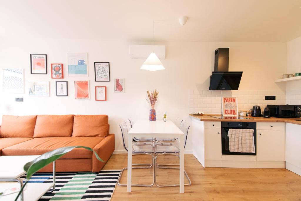 Kuchyň nebo kuchyňský kout v ubytování Krivoo Apartments III