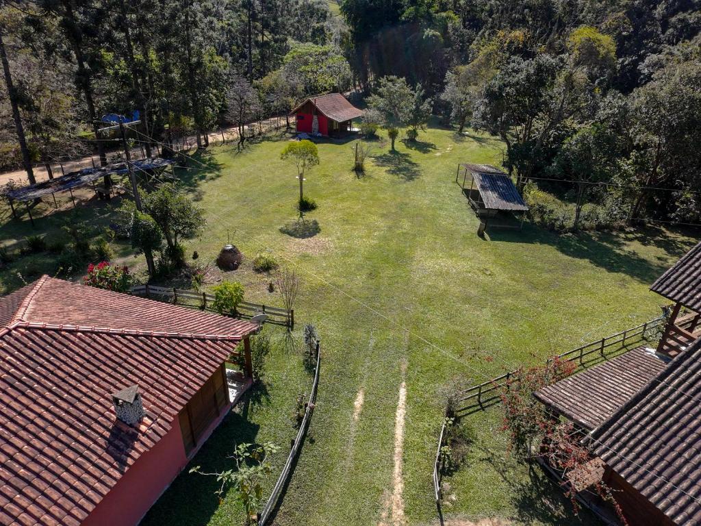 Zahrada ubytování Chalés Camping Vale Das Cachoeiras Visconde de Mauá