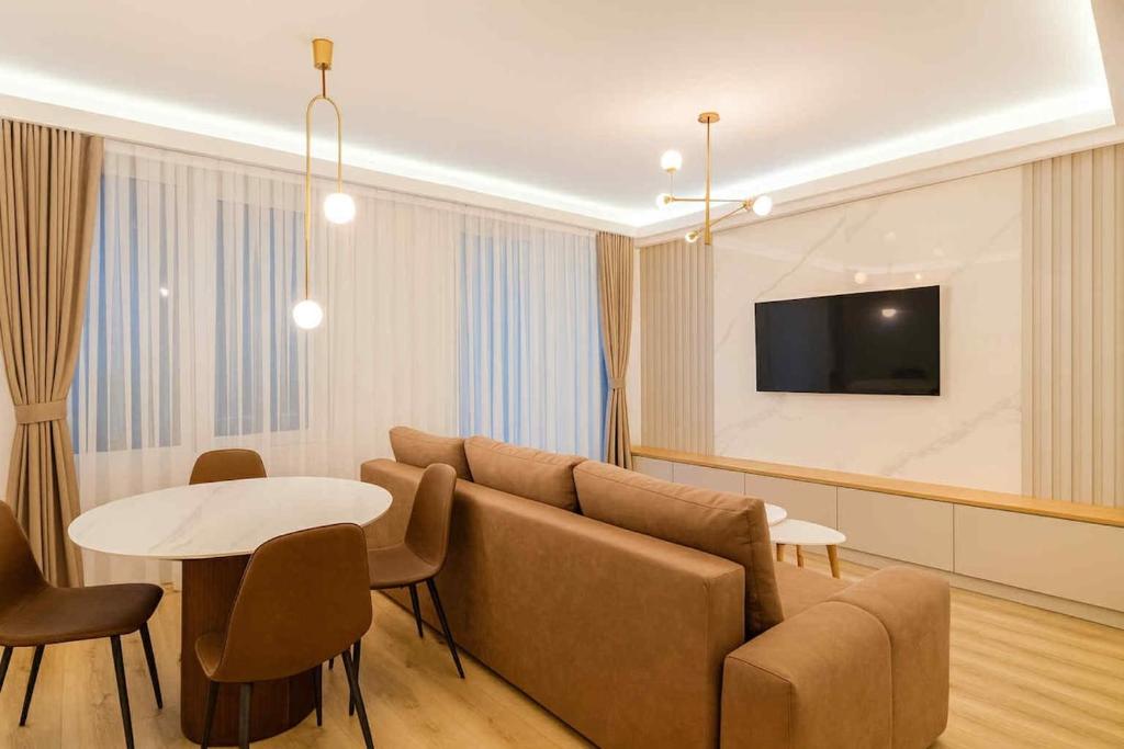 Μια τηλεόραση ή/και κέντρο ψυχαγωγίας στο Downtown Panorama 9th Floor