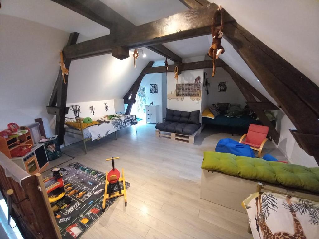 Postel nebo postele na pokoji v ubytování Maison individuelle Le Royaume Sauvage Gîte