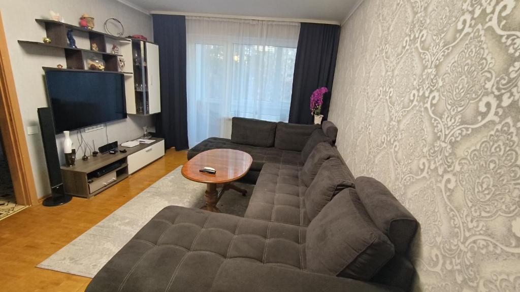 TV a/nebo společenská místnost v ubytování Weekend Home