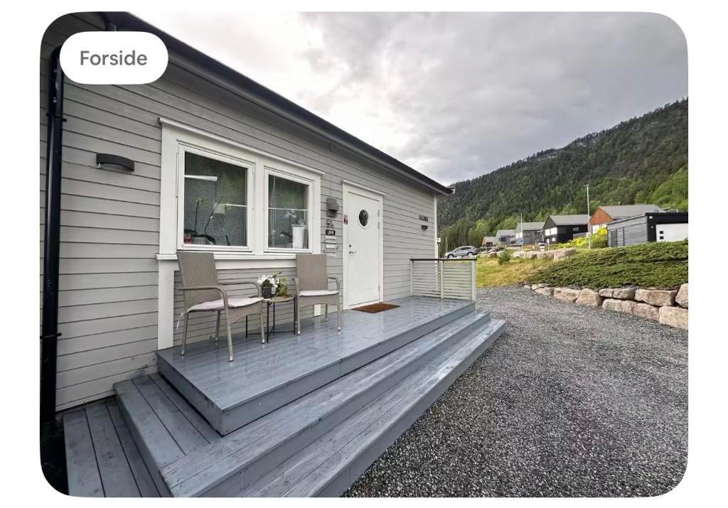 En generel udsigt til bjerge eller udsigt til bjerge taget fra lejligheden