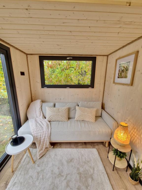 Posezení v ubytování Mrozy House 1 - mały dom, duży spokój