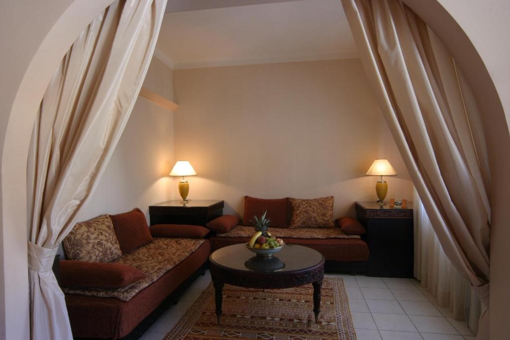 Oleskelutila majoituspaikassa Hotel Chellah