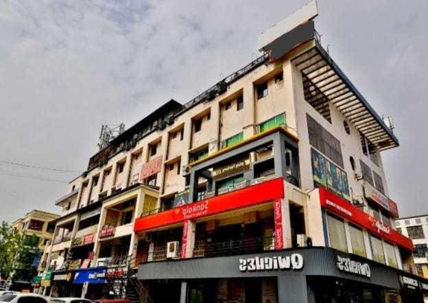 Το κτήριο όπου στεγάζεται  το ξενοδοχείο