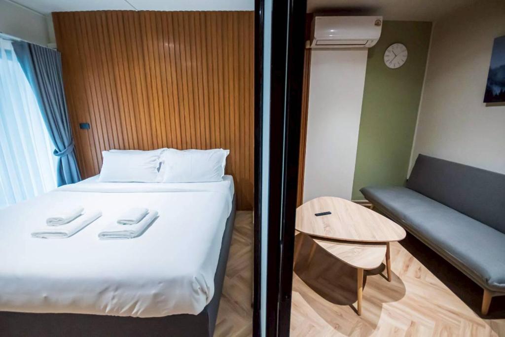 CK2 Hotel SHA EXTRA PLUS - 