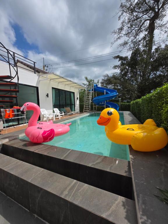 Bassein majutusasutuses K2S Pool Villa at The Everest Khaoyai või selle lähedal