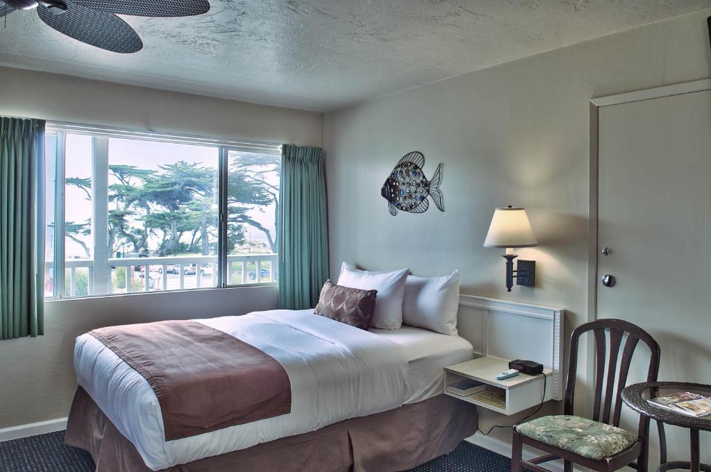 Lovers Point Inn - Chambre Queen Avec Deux Lits Queen