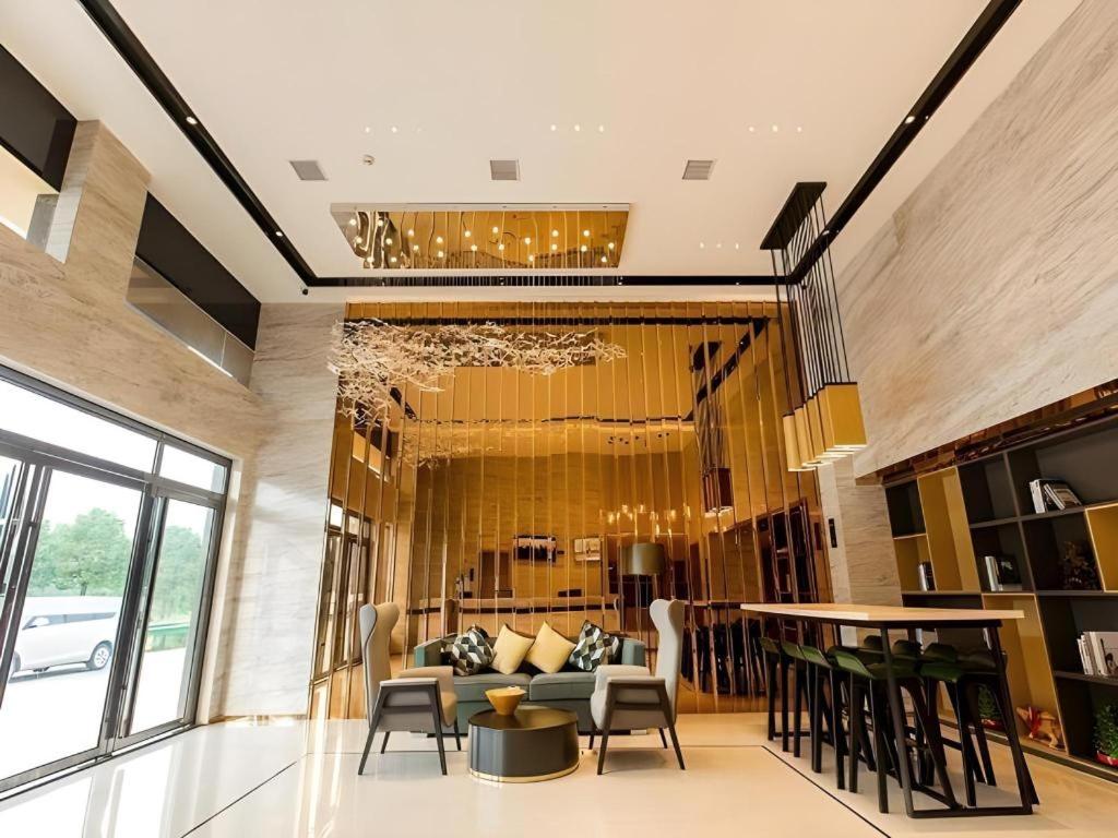 Posezení v ubytování City Comfort Inn Changsha Huanghua Airport Yong'an