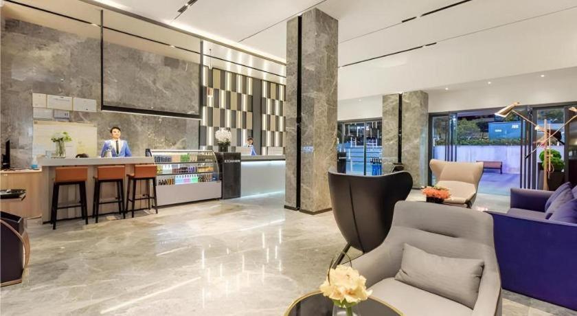 Kuchyň nebo kuchyňský kout v ubytování Echarm Hotel Guiyang North High-speed Railway Station