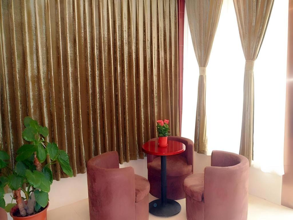 Χώρος καθιστικού στο GreenTree Inn Beijing East Yizhuang District Second Kechuang Street Express Hotel