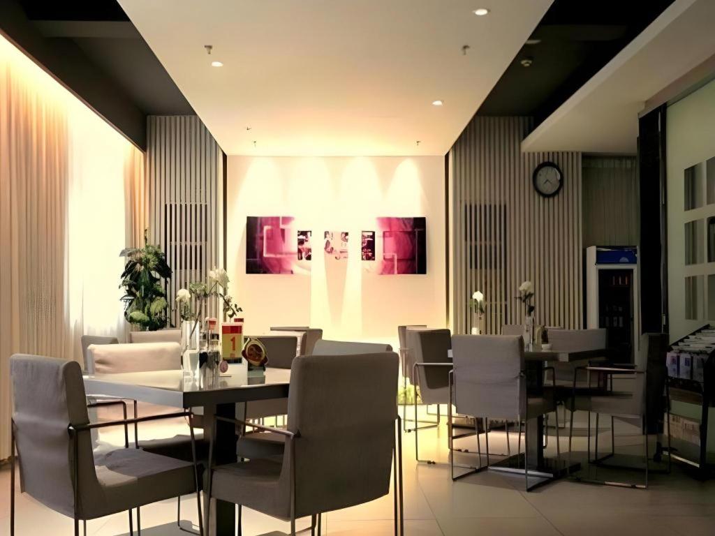 Posezení v ubytování Jinjiang Inn Tianjin Station Jinwan Square