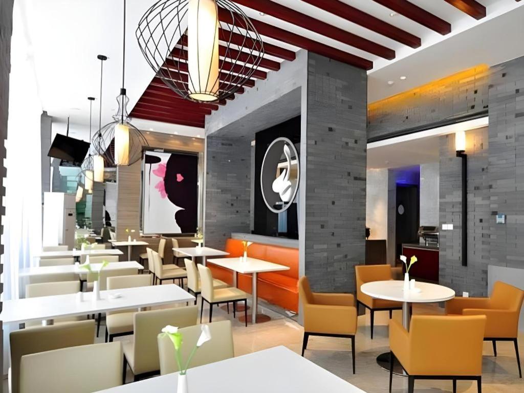 Posezení v ubytování Jinjiang Inn Kunming Changshui Airport