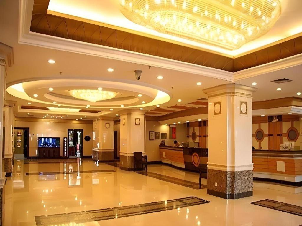Ο χώρος του λόμπι ή της ρεσεψιόν στο Fujian Hotel