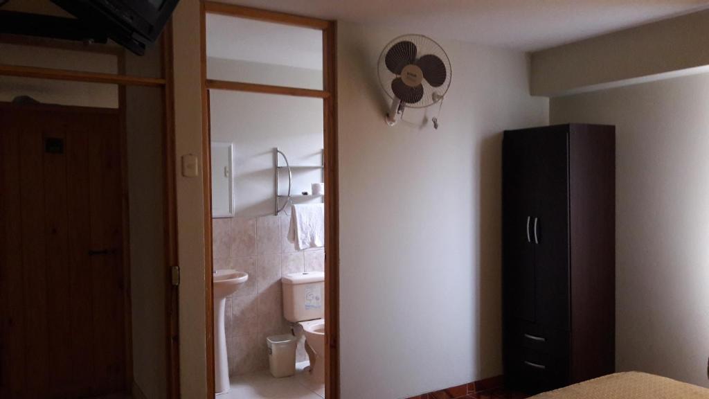 Koupelna v ubytování Antares Inn