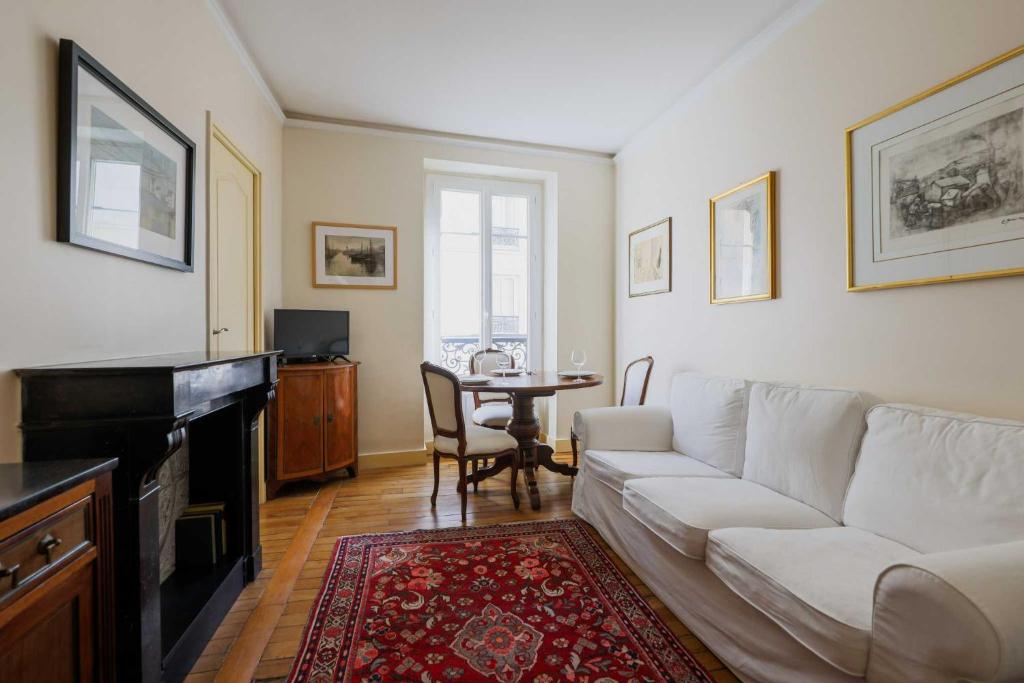 Comfortable apt 1BR 2P – Paris 11th