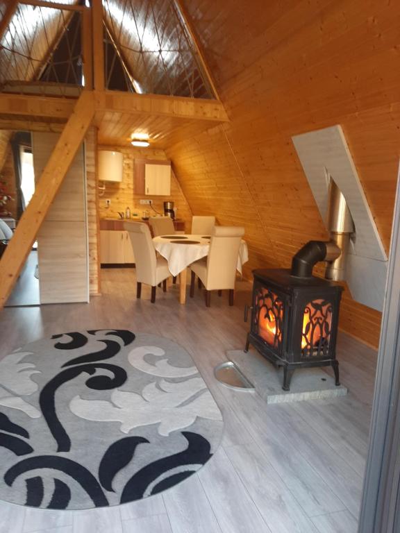 Fotografie z fotogalerie ubytování Aframe Bradu v destinaci Bradu