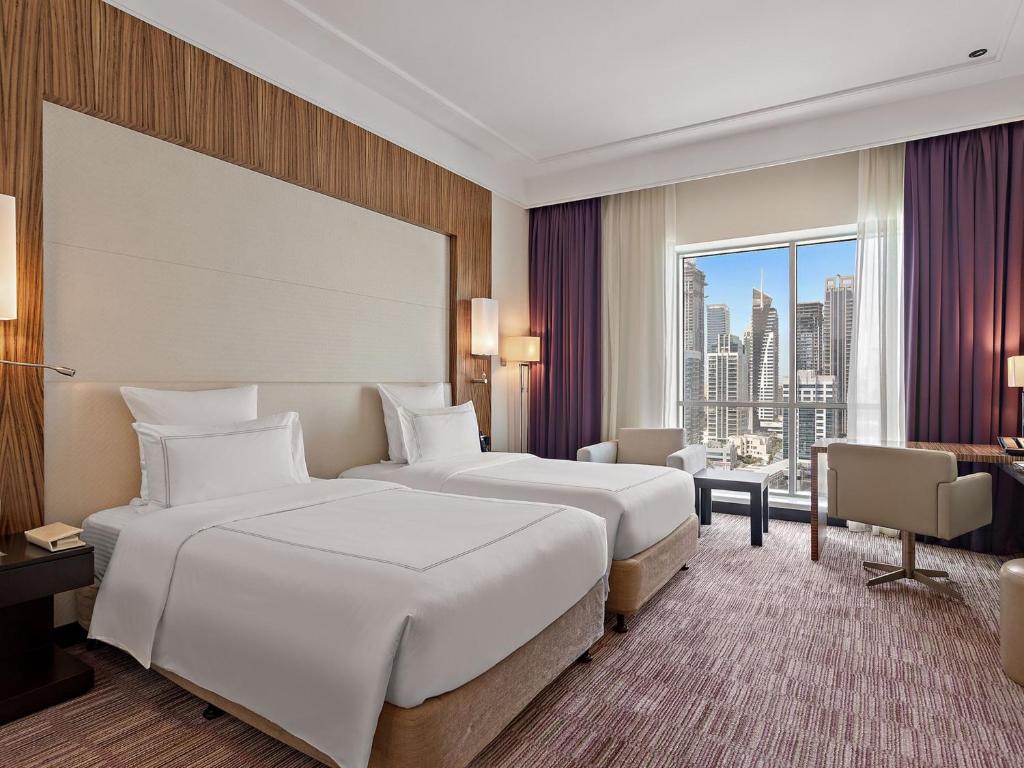 Pullman Dubai Jumeirah Lakes Towers - 