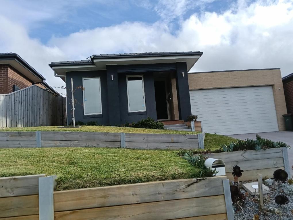 Clifton SpringsにあるBay View'sのガレージ付き家