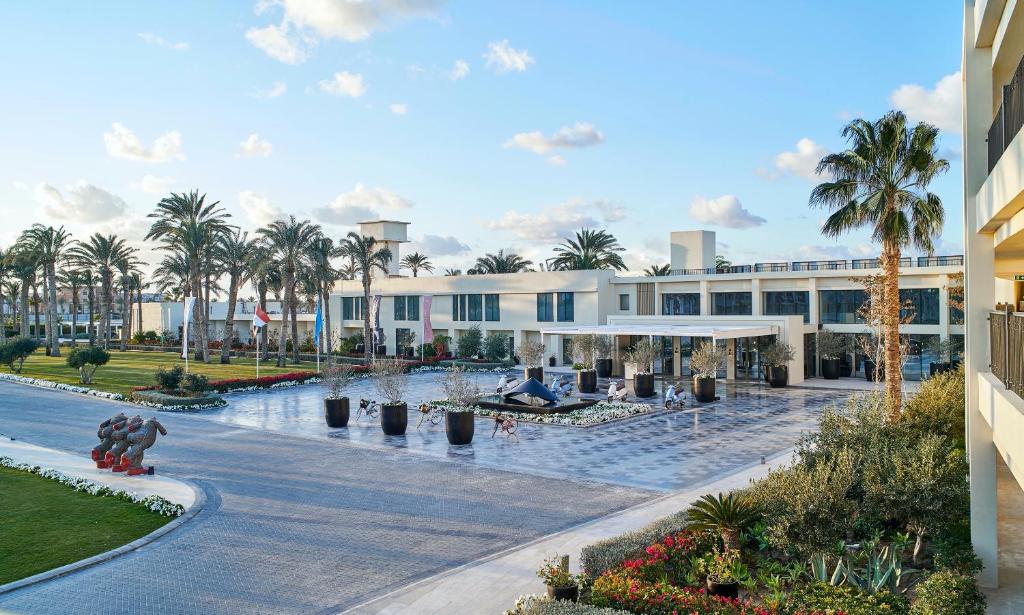 Al Alamein Hotel - 8