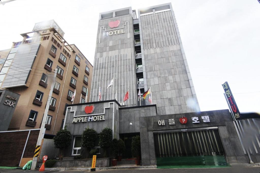 Το κτήριο όπου στεγάζεται  το μοτέλ