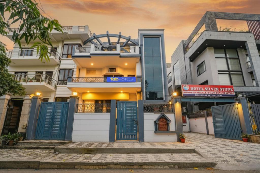 Το κτήριο όπου στεγάζεται  το ξενοδοχείο