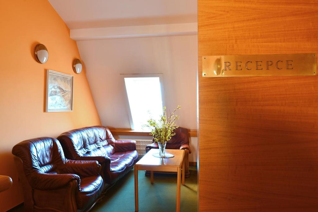 Posezení v ubytování Hotel BESTAR