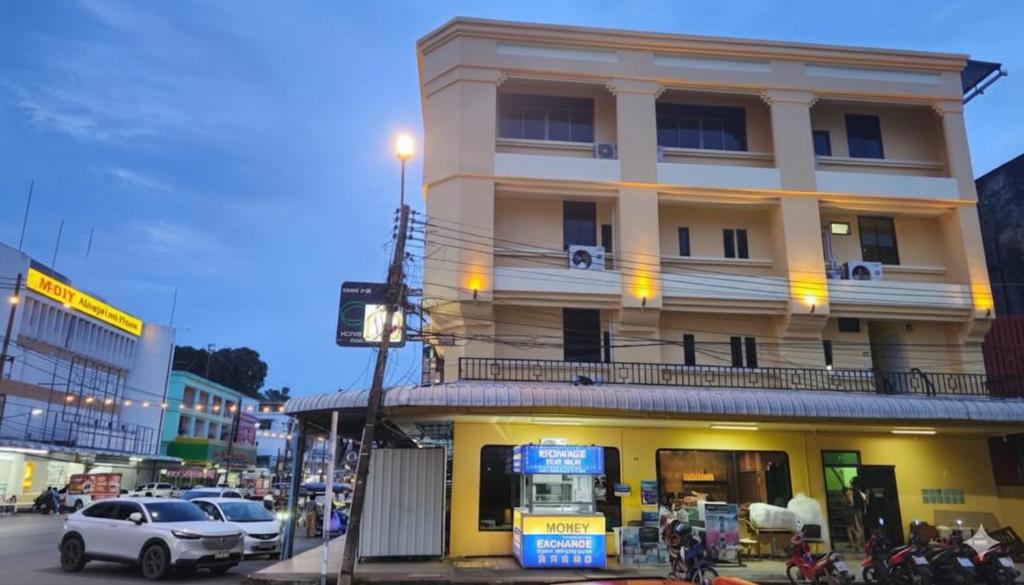 Το κτήριο όπου στεγάζεται  το hostel