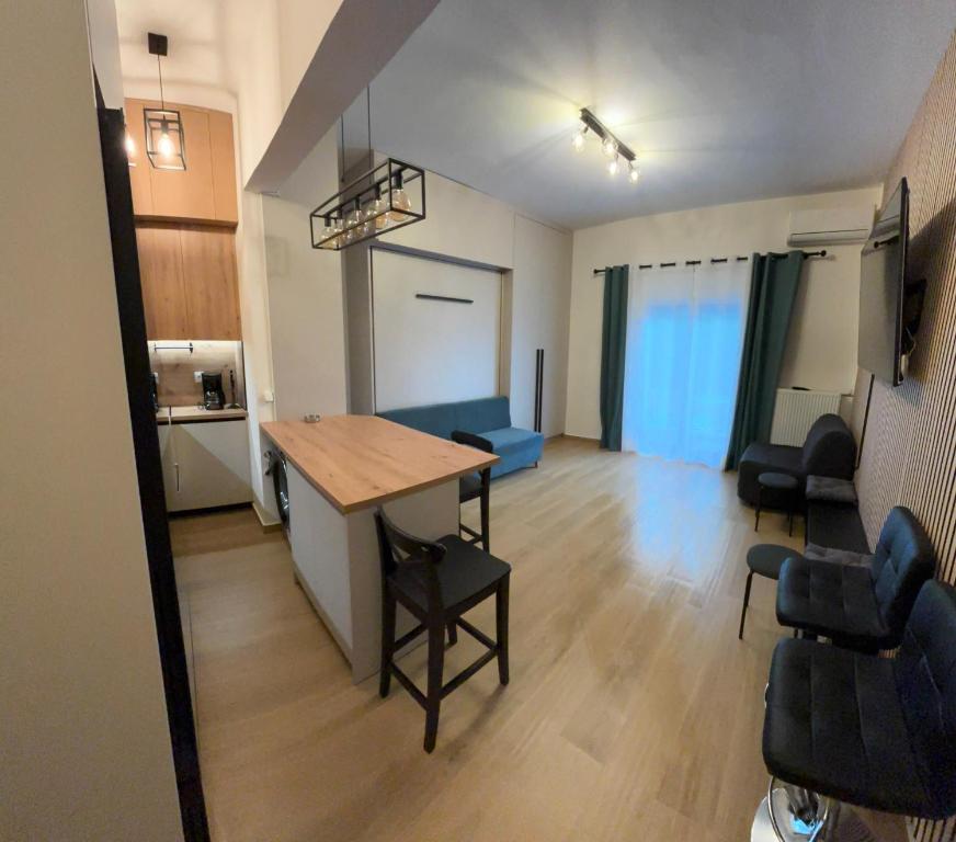 Evita's cozy Studio Next to Katehaki Metro