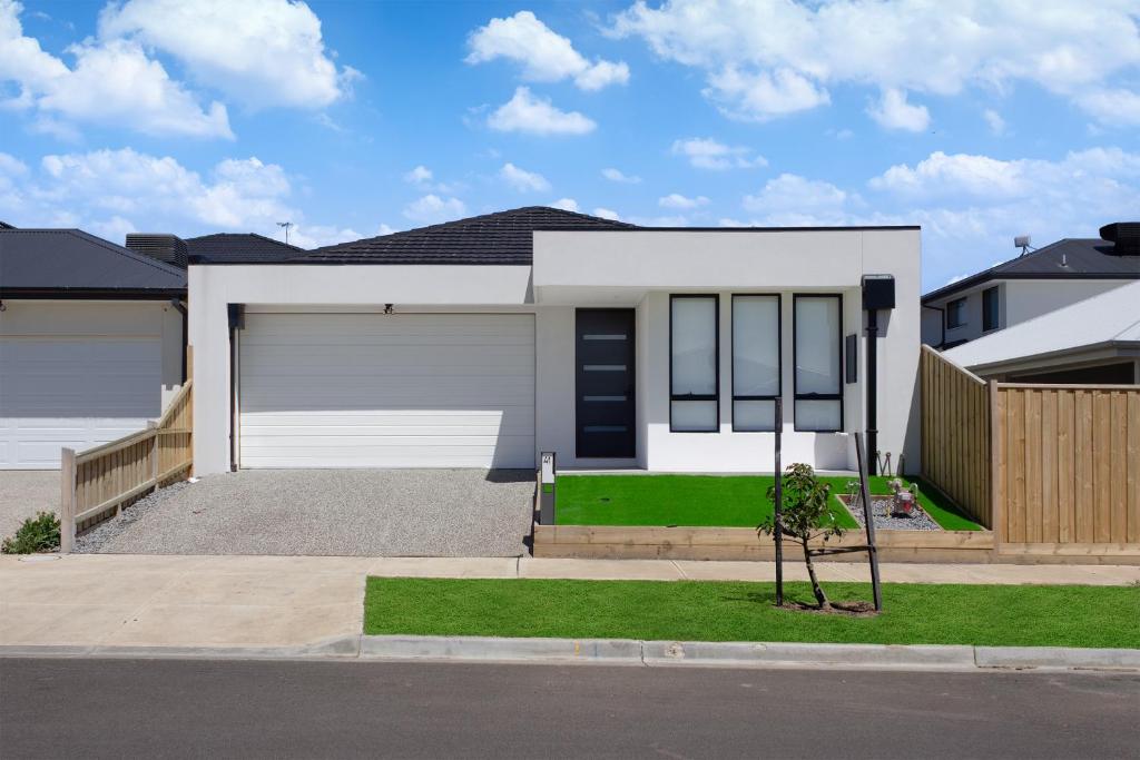 Το κτήριο όπου στεγάζεται  η παραθεριστική κατοικία