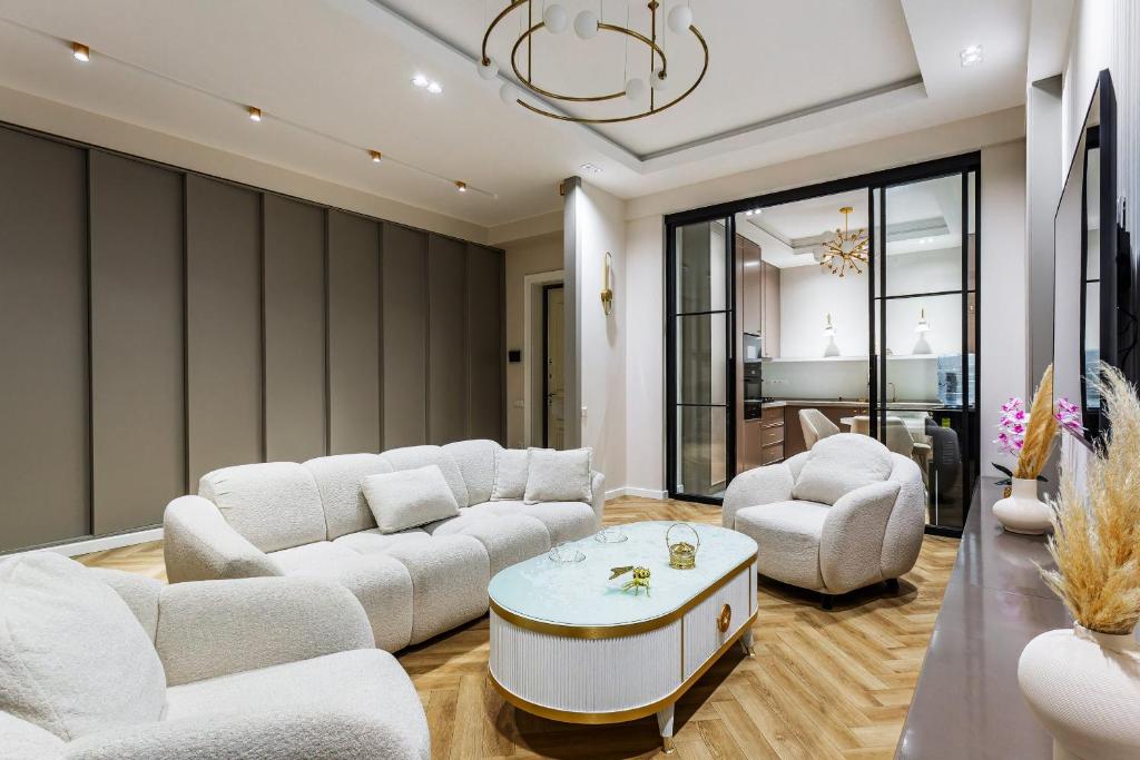 Posezení v ubytování Kazakhstan Residense 178 by Royal Rentals