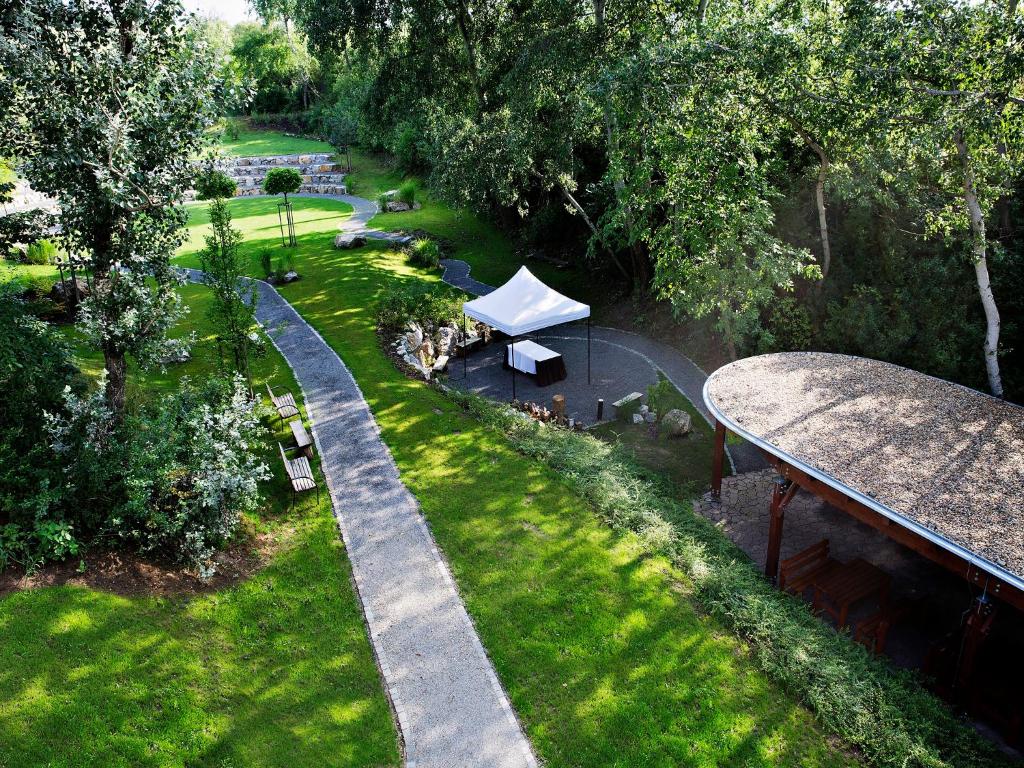Zahrada ubytování Maximus Resort