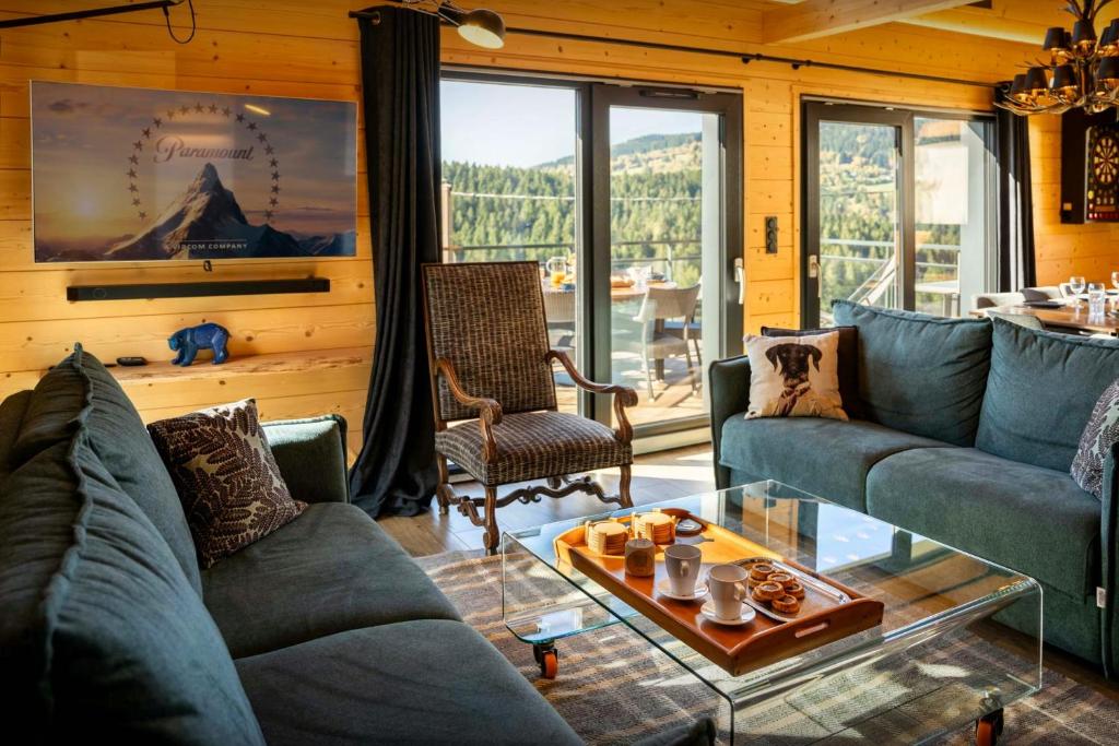 Χώρος καθιστικού στο Chalet L'Ursus - OVO Network