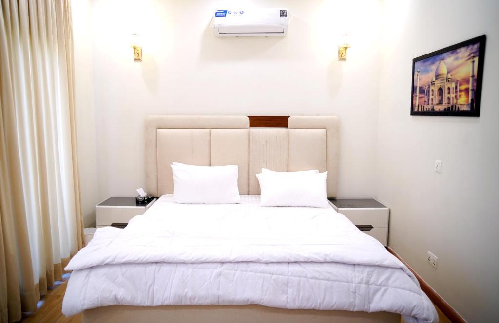 Postel nebo postele na pokoji v ubytování eemans